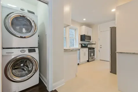 7938 South Honore Street Chicago IL 60620