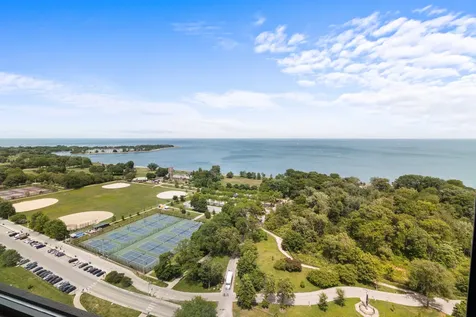 3600 North Lake Shore Drive Chicago IL 60613