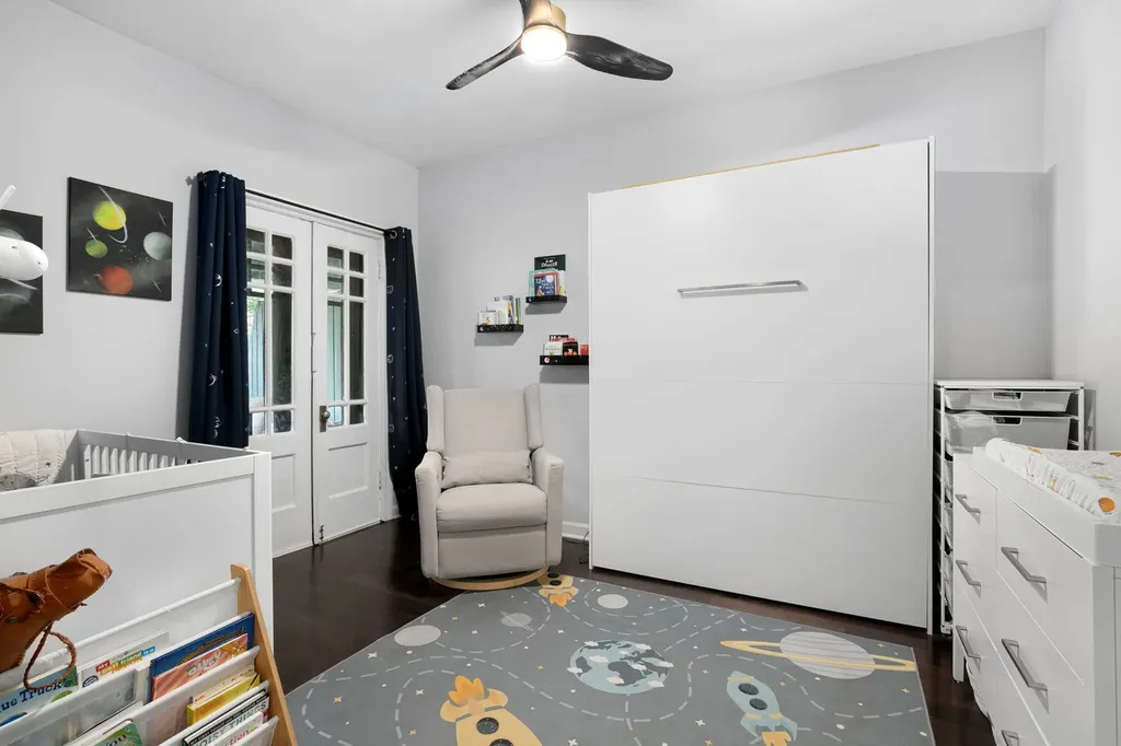 839 West Lakeside Place Chicago IL 60640
