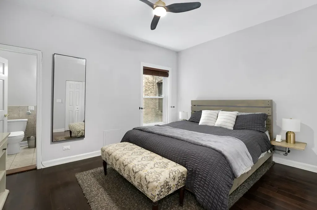 839 West Lakeside Place Chicago IL 60640