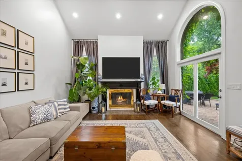 458 Naida Terrace Highland Park IL 60035