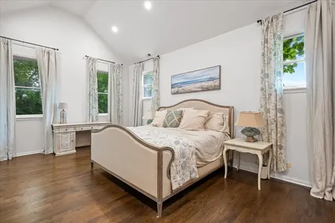 458 Naida Terrace Highland Park IL 60035