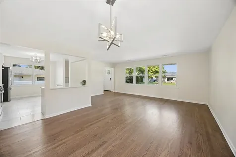 2410 Sunnyside Avenue Westchester IL 60154