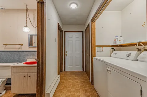 13 Grand Oaks Drive Lincoln IL 62656