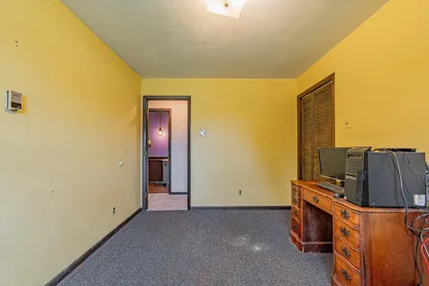 13 Grand Oaks Drive Lincoln IL 62656