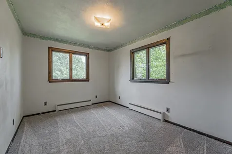 13 Grand Oaks Drive Lincoln IL 62656