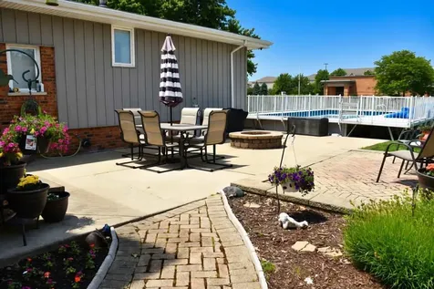 14340 Streamwood Drive Orland Park IL 60467