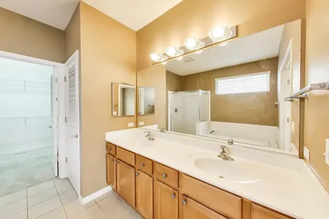 2660 Chesire Court West Dundee IL 60118