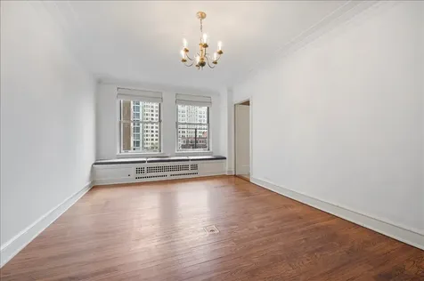 2440 North Lakeview Avenue Chicago IL 60614