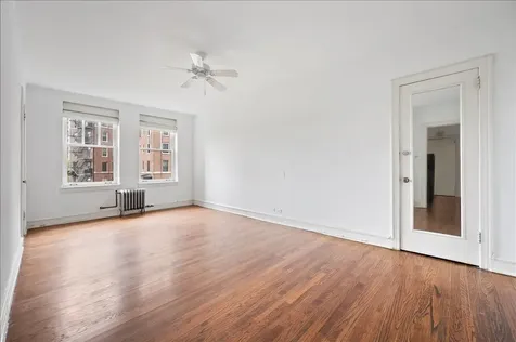 2440 North Lakeview Avenue Chicago IL 60614