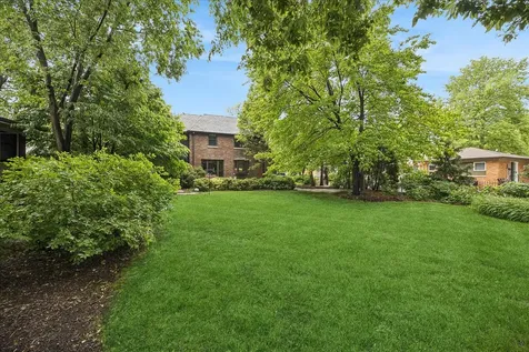 610 North Oak Park Avenue Oak Park IL 60302
