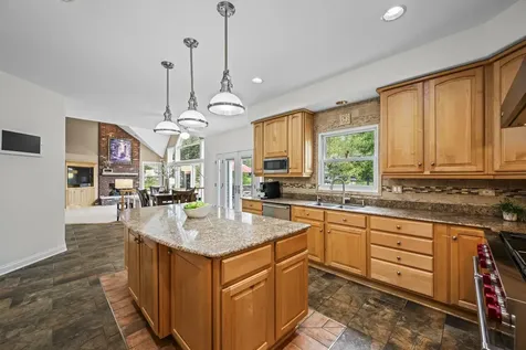 25568 North Countryside Drive Lake Barrington IL 60010