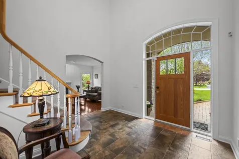 25568 North Countryside Drive Lake Barrington IL 60010