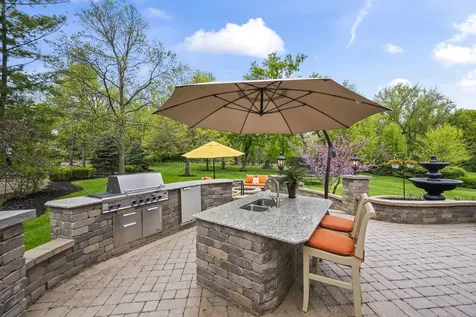 25568 North Countryside Drive Lake Barrington IL 60010