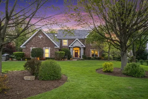 25568 North Countryside Drive Lake Barrington IL 60010