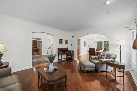 25568 North Countryside Drive Lake Barrington IL 60010