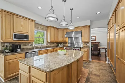 25568 North Countryside Drive Lake Barrington IL 60010