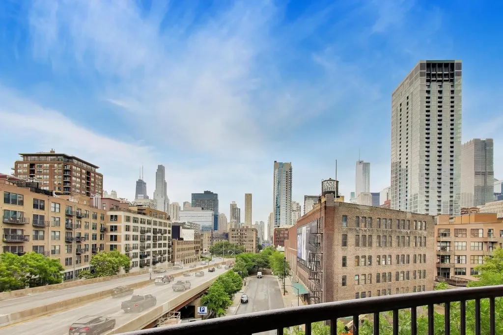 550 North Kingsbury Street Chicago IL 60654