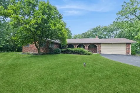 26824 South 88th Avenue Monee IL 60449