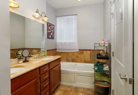 4412 South Indiana Avenue Chicago IL 60653