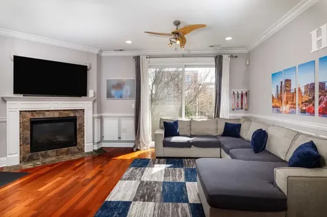 4412 South Indiana Avenue Chicago IL 60653