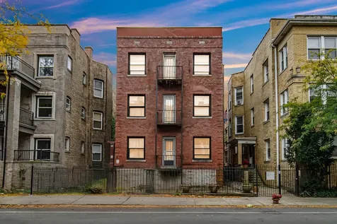 819 West Lawrence Avenue Chicago IL 60640