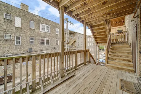 819 West Lawrence Avenue Chicago IL 60640