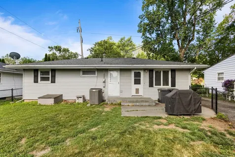 1306 Philo Road Urbana IL 61802