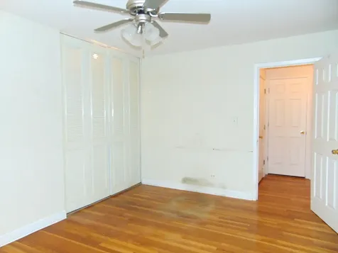 9588 North Terrace Place Des Plaines IL 60016