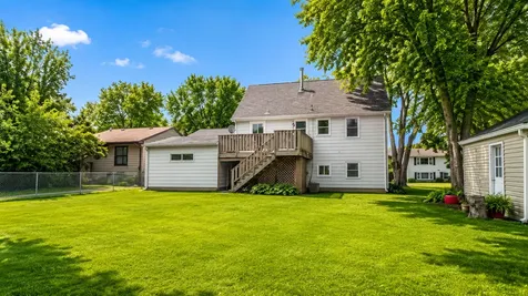 1716 Rogers Avenue Mchenry IL 60050