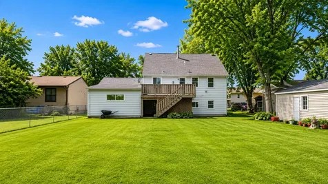 1716 Rogers Avenue Mchenry IL 60050