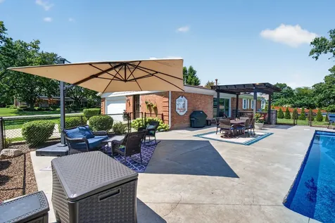 5720 Barrington Road Morris IL 60450