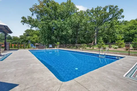 5720 Barrington Road Morris IL 60450