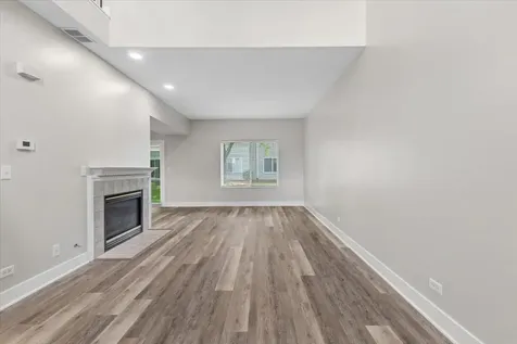 369 Abington Woods Drive Aurora IL 60502