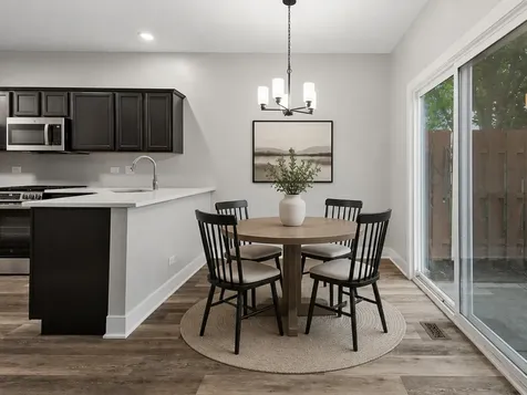 369 Abington Woods Drive Aurora IL 60502