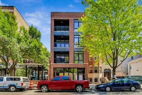 3355 North Southport Avenue Chicago IL 60657