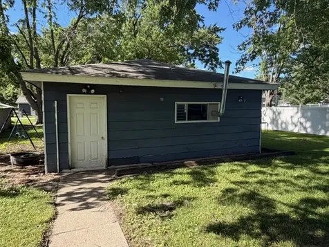 416 East Seventh Street Minonk IL 61760
