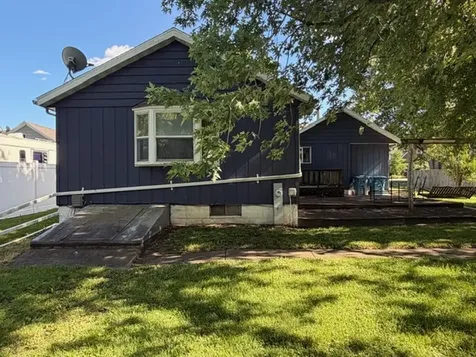 416 East Seventh Street Minonk IL 61760