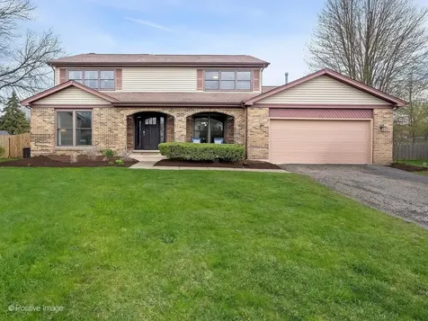 612 Stuart Drive Carol Stream IL 60188