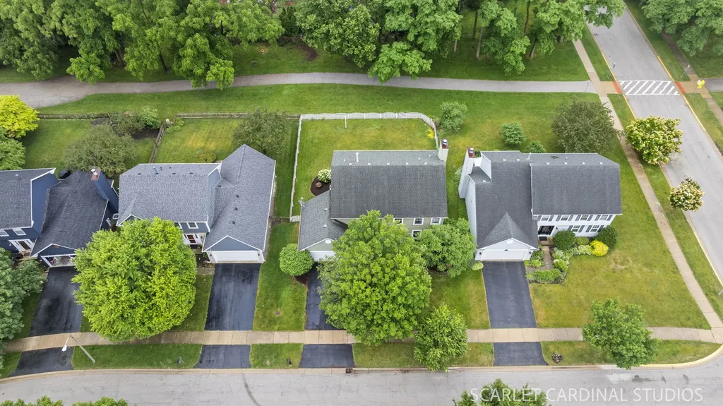 56 Forestview Lane Aurora IL 60502