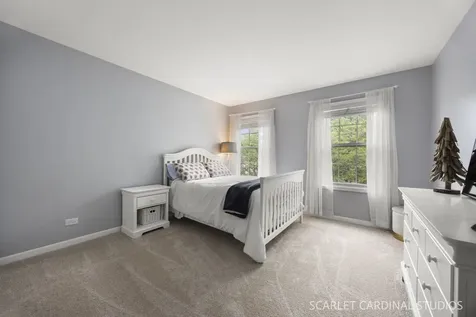 56 Forestview Lane Aurora IL 60502
