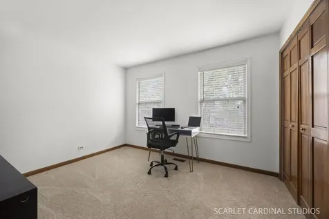 56 Forestview Lane Aurora IL 60502