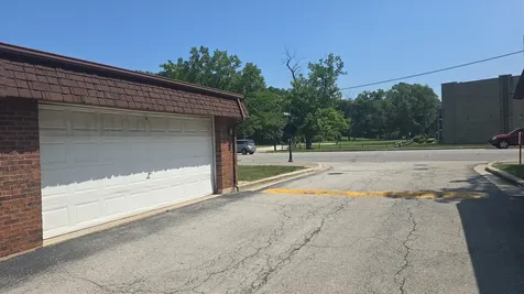 9450 Greenbriar Drive Hickory Hills IL 60457