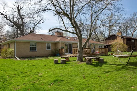 1645 Forest Drive Glenview IL 60025