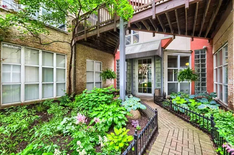 525 North Ada Street Chicago IL 60642