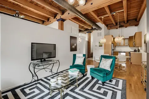 525 North Ada Street Chicago IL 60642