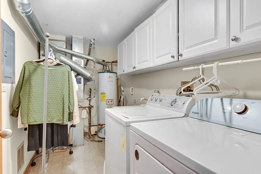 18807 South Burnside Station Drive Mokena IL 60448