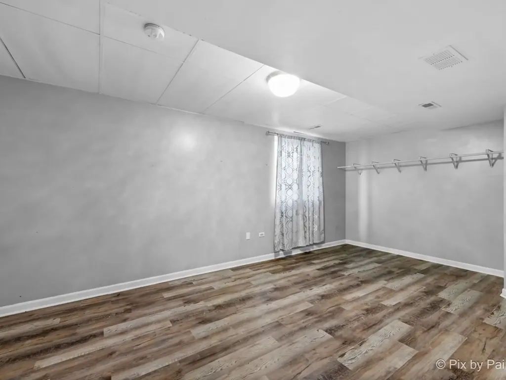 4909 Spencer Avenue Lisle IL 60532