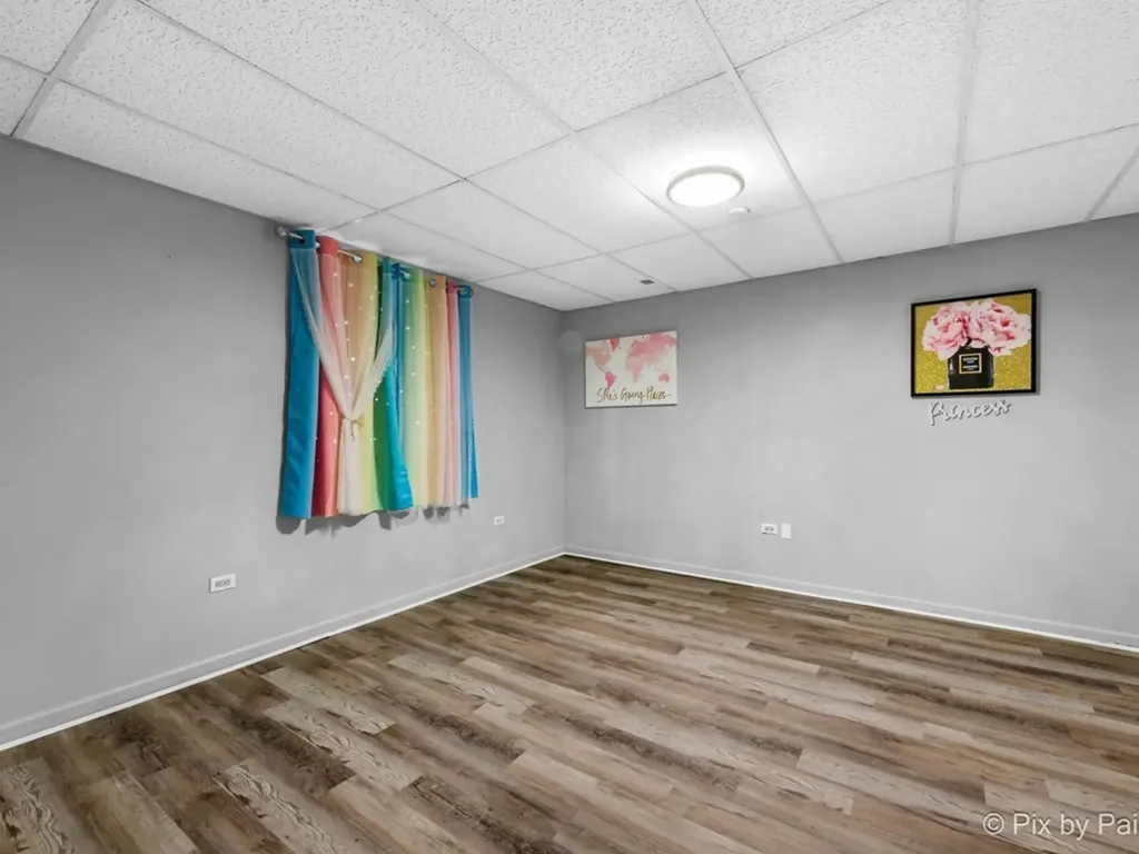 4909 Spencer Avenue Lisle IL 60532