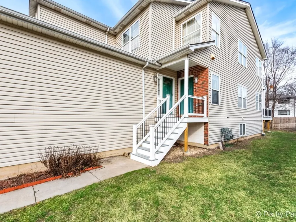 4909 Spencer Avenue Lisle IL 60532